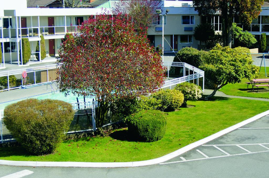 Grouse Inn West Vancouver Exterior foto